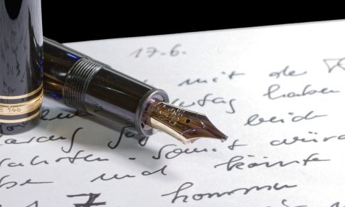 10 Things you can learn about yourself from your Handwriting