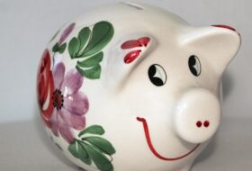 I Hated my Piggy Bank with a  Passion